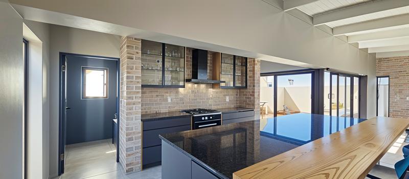 3 Bedroom Property for Sale in Calypso Beach Western Cape